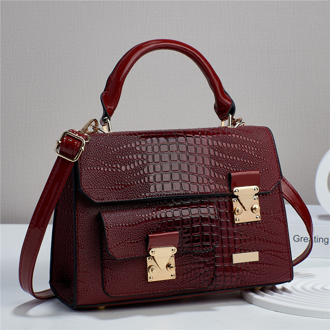 Adele - Retro Croc Handle