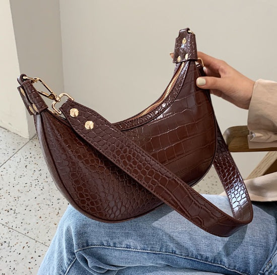 Mira Curve – Retro Crossbody