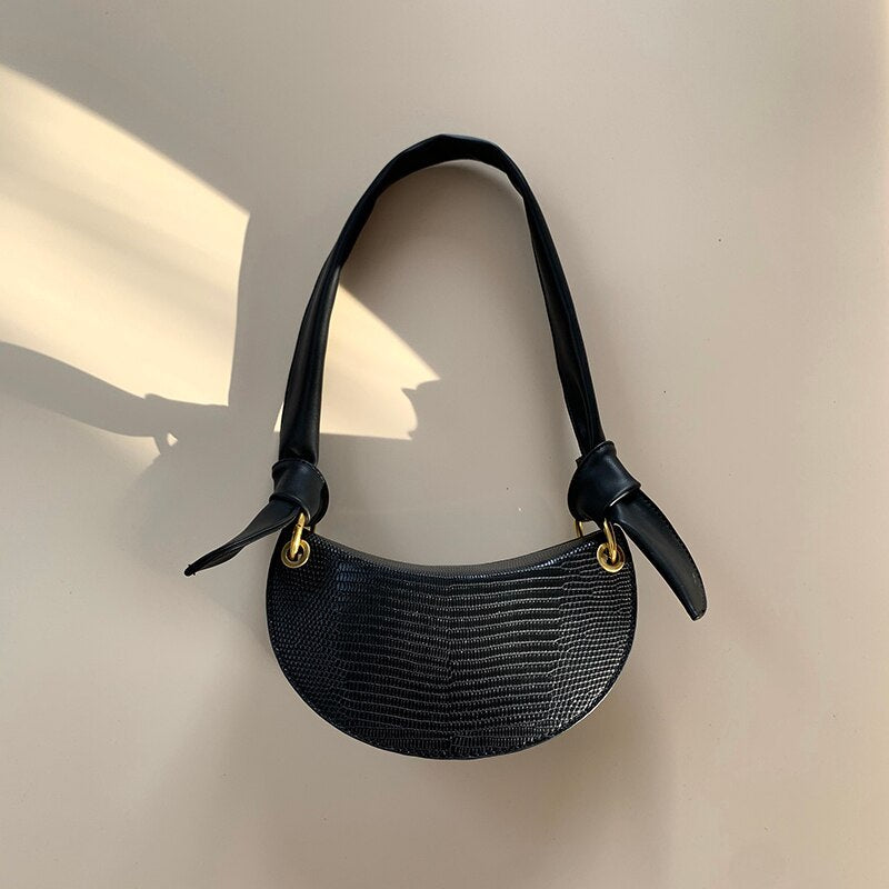Luna Arc – Crescent Shoulder Bag
