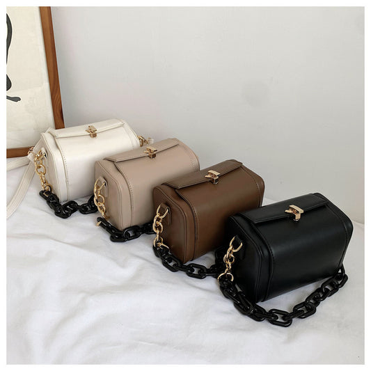 Vienna – Retro Mini Shoulder