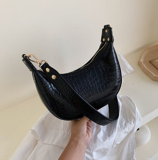 Mira Curve – Retro Crossbody