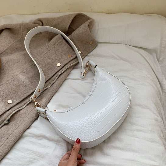 Mira Curve – Retro Crossbody
